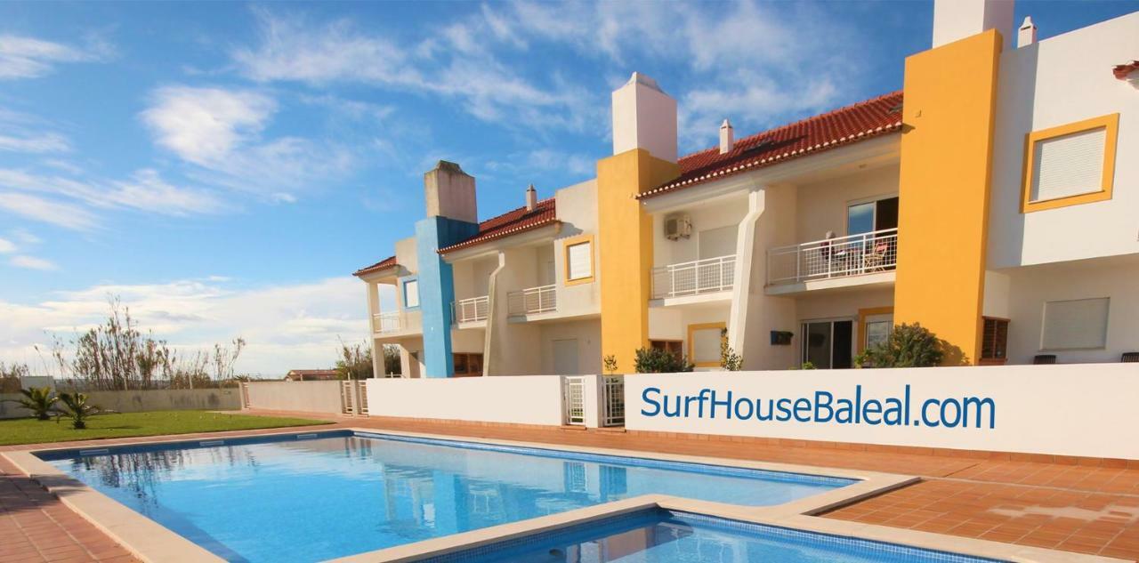 Surf House Baleal Bed & Breakfast Exterior photo
